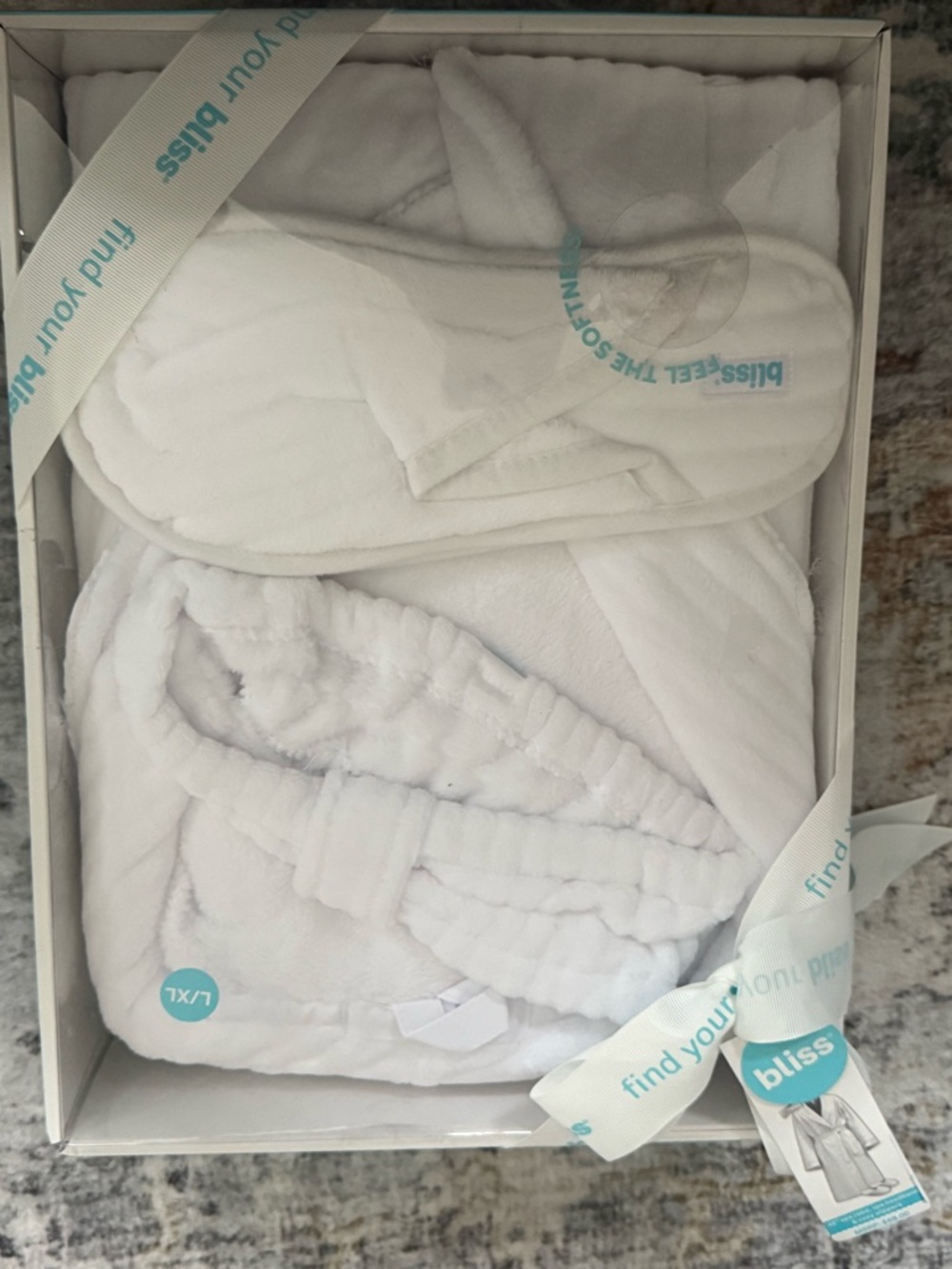Bliss White Spa Robe, Headband & Slippers Set